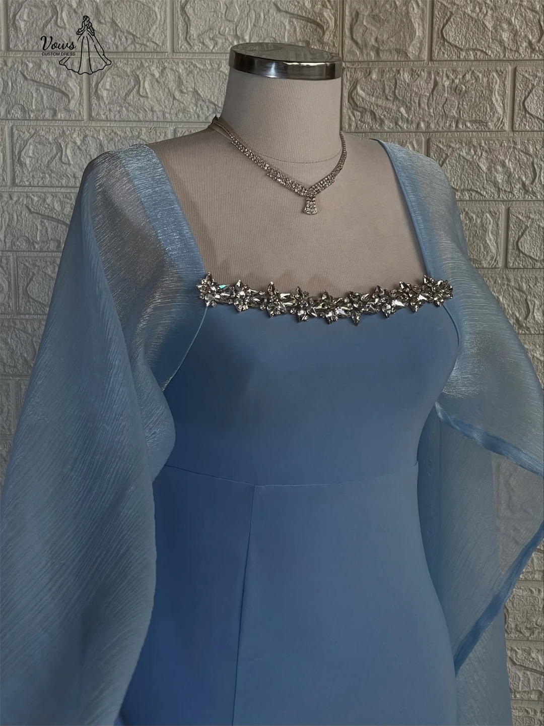 فساتين شيفون الأكثر فاخرة لحفلات الزفاف فساتين نسائية أنيقة 2025 امرأة كلمة مصنوعة حسب الطلب فستان حفلات بأحجار الراين