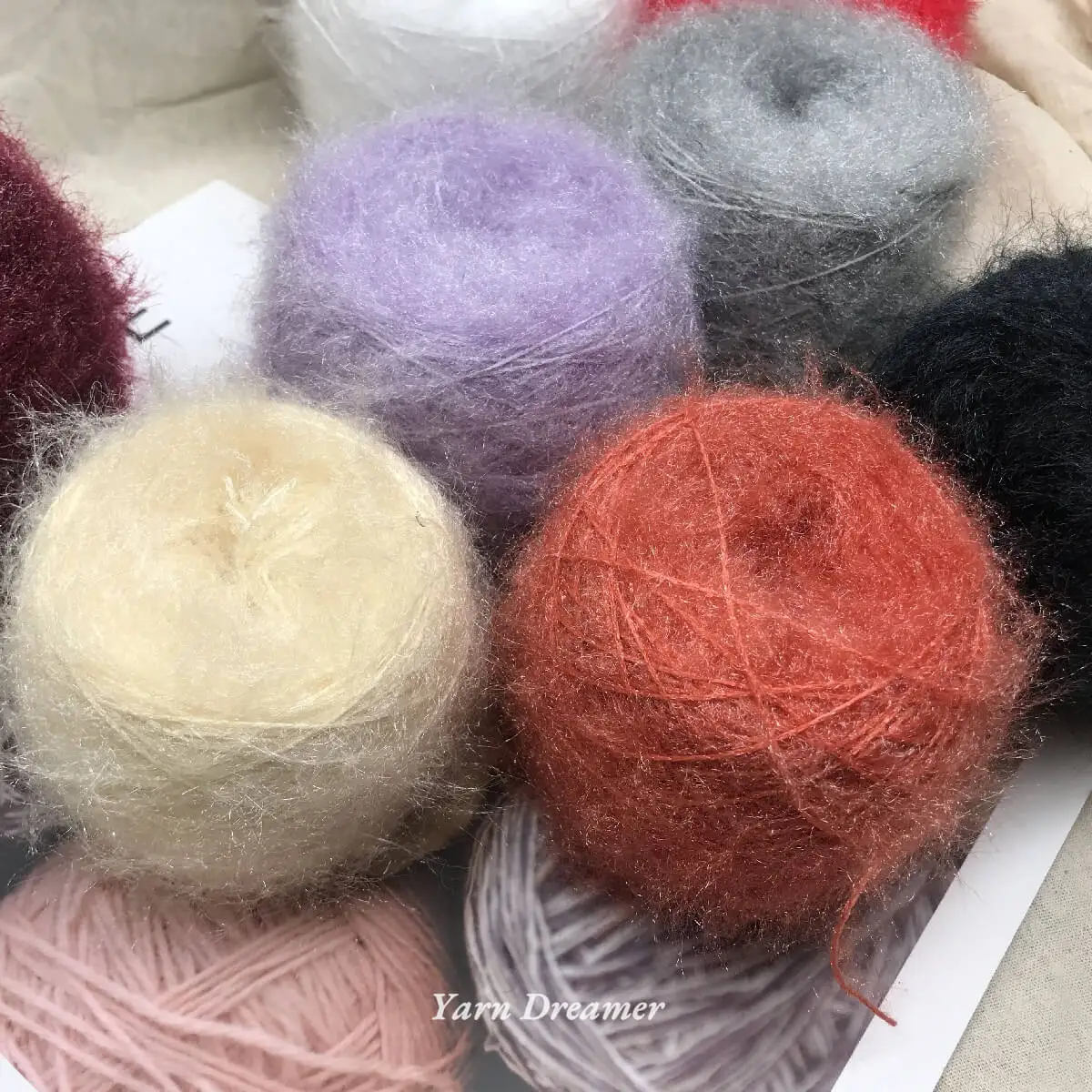 

8 Colors Puffy Yarn 100g Soft Plush Yarn for Knitting Soft crochet yarn fluffy Glitter Wool crochet thread
