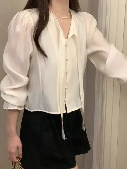 

Korean Sle Women's irt with Flared Sves ort Design Faionable Cotton 00% Loose Fit Long Sve Autumn 2025