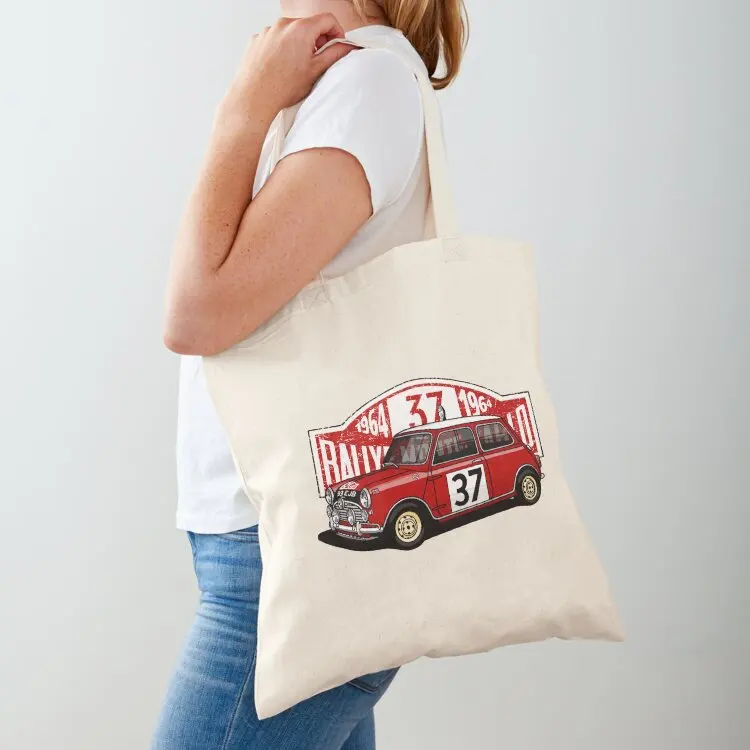 

Copia de My drawing of the classic English sport utility vehicle with the Union Jack in the background with a black Tote Bag