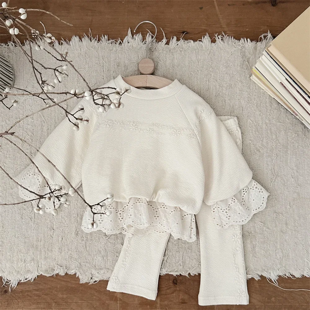 

2024 Autumn New Baby Girl Long Sleeve Clothes Set Children Solid Lace Sweatshirt + Pants 2pcs Suit Cotton Toddler Girl Outfits