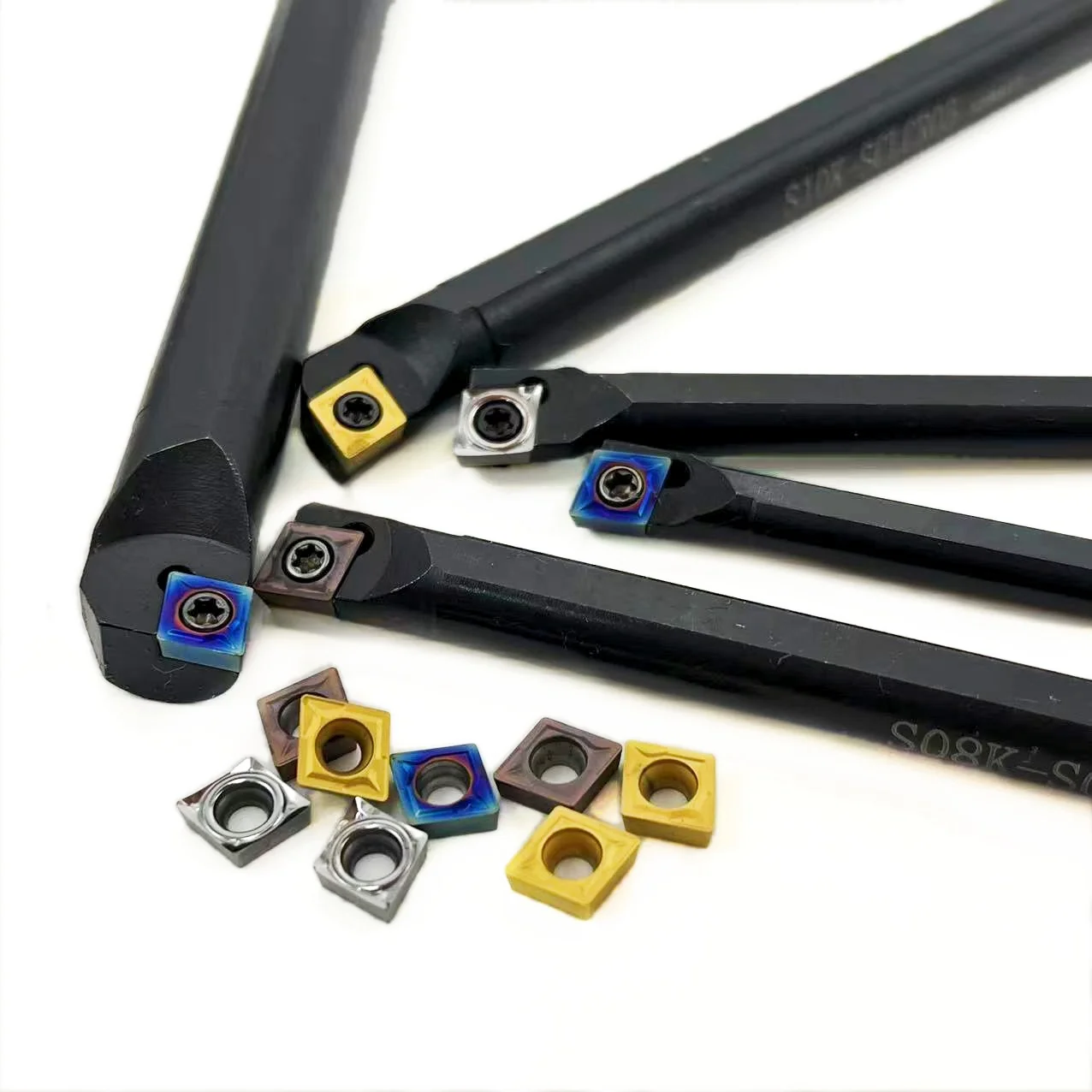 Wysokiej jakości 1PC S06K-SCLCR06 S08K-SCLCR06 S12M-SCLCR06 S16Q-SCLCR06 wytaczadło CNC tokarka narzędzie tnące dla CCMT060204 VP15TF