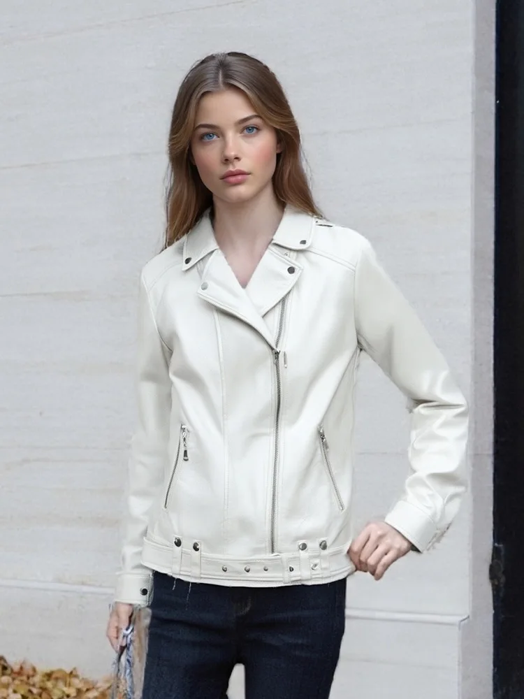 سترة جلدية بنمط جديد للخريف بدلة دراجة نارية عصرية ذات طية صدر السترة سترة قصيرة من جلد البولي يوريثان سترة جلدية مغسولة سترة جلدية نسائية
