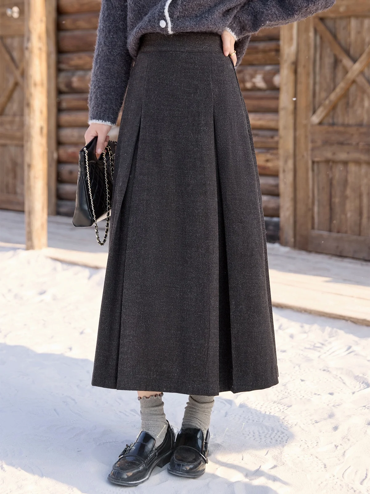 

Теплая юбка с отворотом от Lu Xiang Nan Fashionable, женская юбка, зима 2025, повседневная, со средней талией, А-силуэт