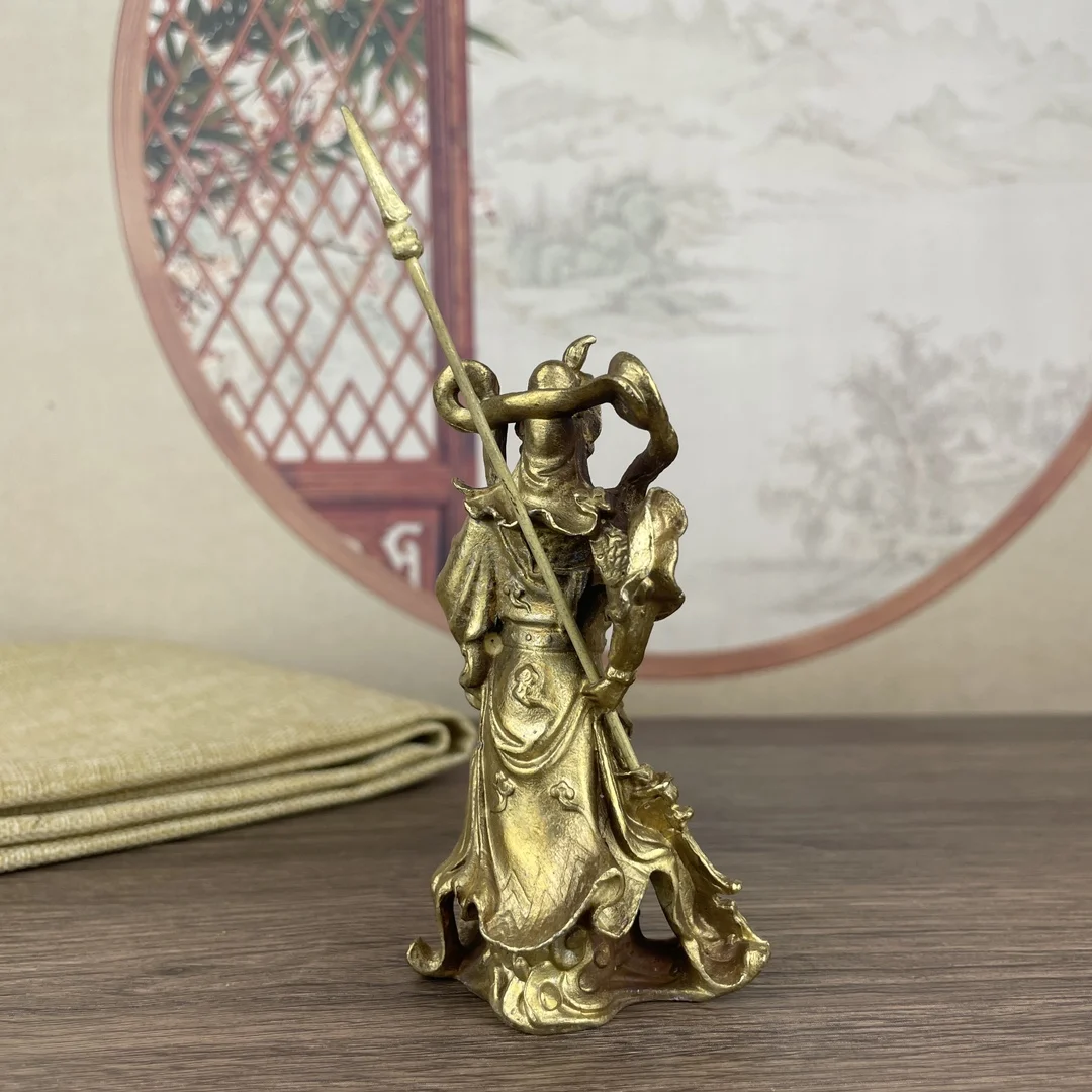 metal statue of Guan Gong measures approximately 5.3 centimeters in length, 3.6 centimeters in width, 9.5 centimeters in height,