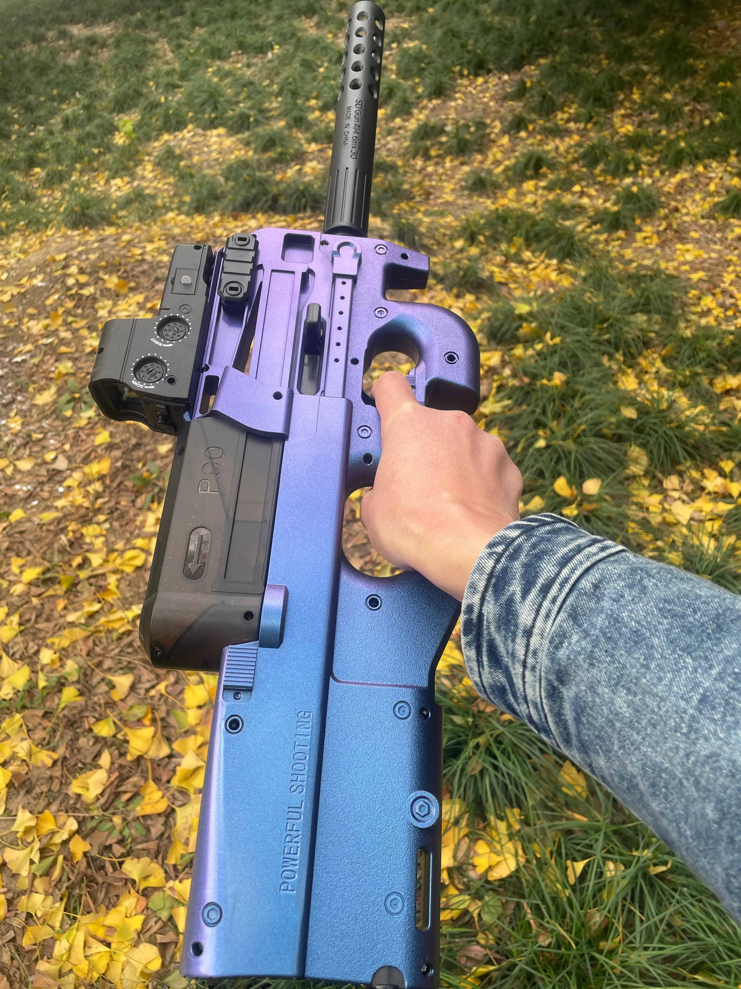 هدية الكريسماس للبالغين P90 اللون التحول هلام الناسف كامل السيارات الكهربائية هلام الكرة بندقية 30 متر المدى لعبة في الهواء الطلق اللعب