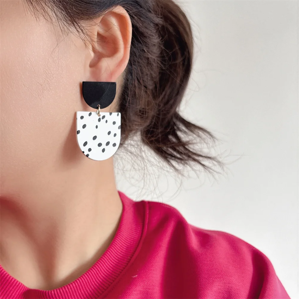 Trendy Half Black Spot White Plate Drop Earrings For Women Girl Bohemia Casual Lovely Jewelry Accessory