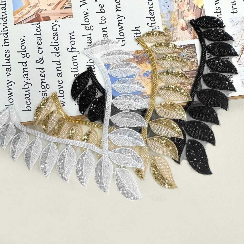Collier de poitrine en dentelle brodée à la mode, avec sequins et perles, en forme de feuille, applique de style ethnique pour robe, décoration florale pour robe