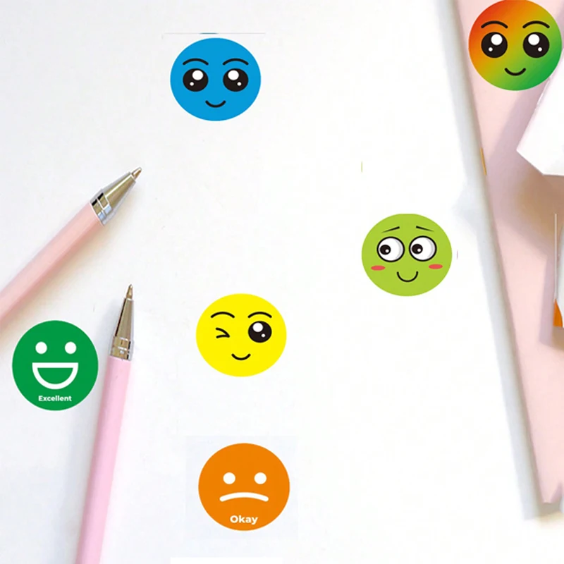 سعيد حزين الوجه المبتسم السلوك ملصقات 120/240/480 قطعة تسميات المعلمين الفصول الدراسية أطفال طالب مكافأة ملصق اللعب الهدايا