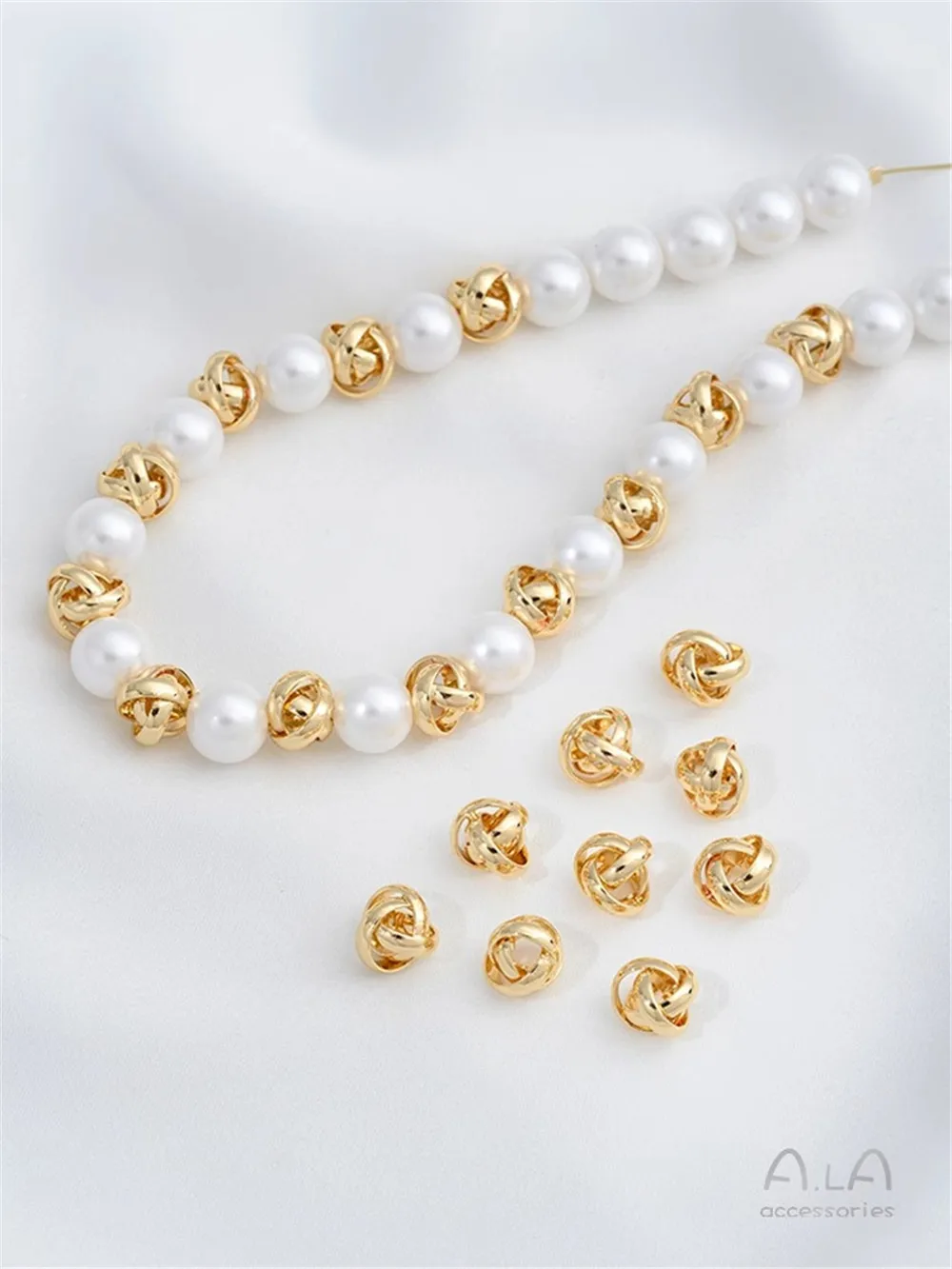 

14K Gold Korean Ball with Separated Beads Knotted Wound Ball Round Bead Accessories DIY Handmade Beaded Headpiece Material K004