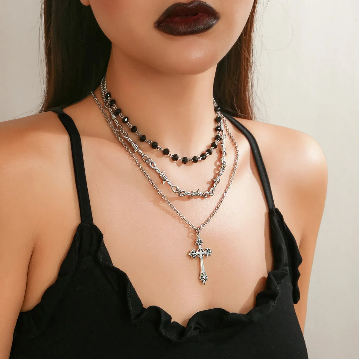 Hip Hop Neckchain Cross Pendant with Dark Collar Chain Gothic Sweet Cool Women's Necklace Jewelry Accessories Gift