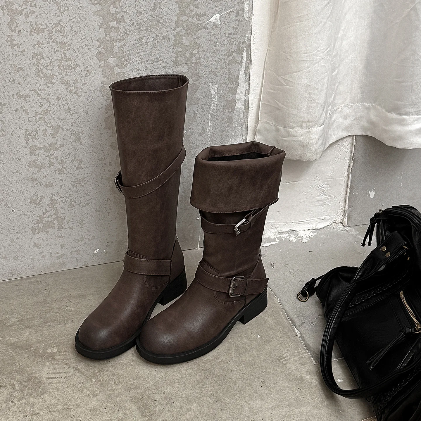Vintage Distressed Leather Tall Boots for Women Autumn Winter Chunky Heel Buckle Strap Cowboy Boots