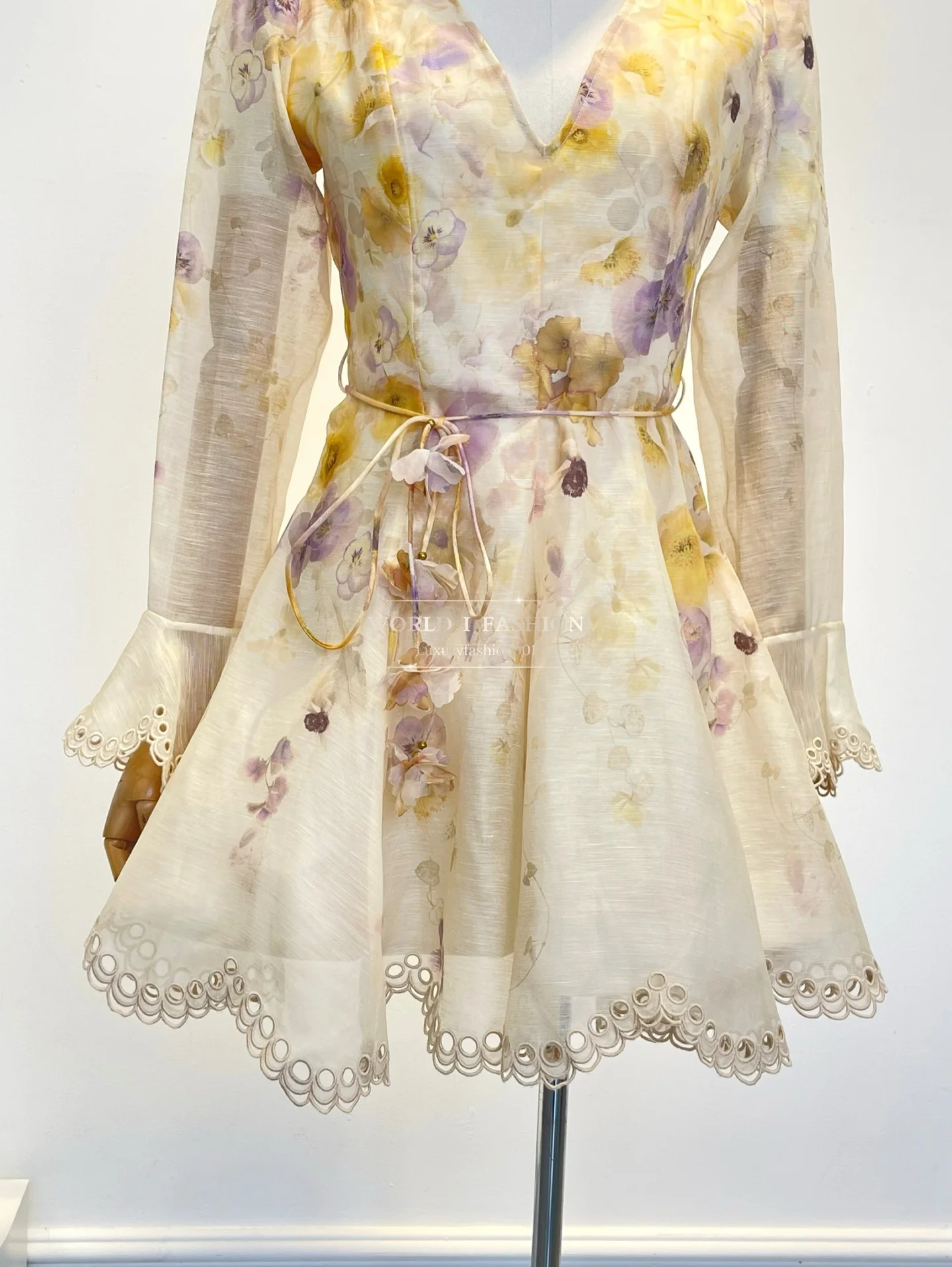 

Elegant Woman Clothes New Beige Violet Floral Print Embroidery Long Sleeve V Neck Scallop Midi Dress