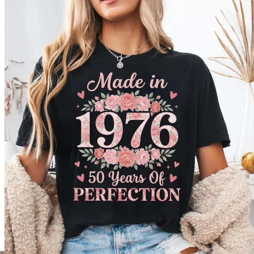50th Birthday Gift Tees Made in 1976 Apparel Floral Birthday Shirt Birthday Celebration Gift for Wife Mom Sister Women Clothing