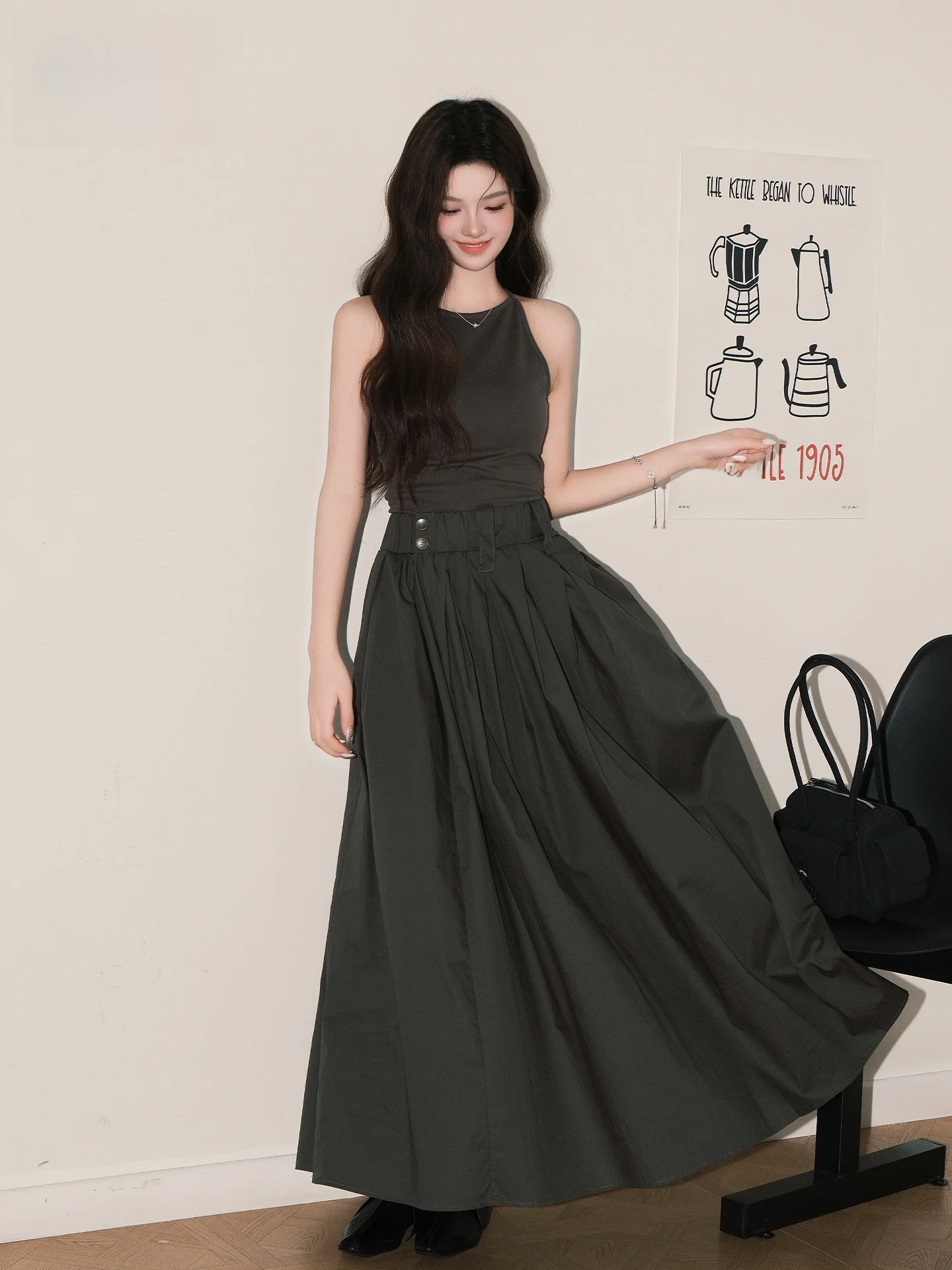 

Gray Spliced Mock Two-Piece Strap Dress Women's Summer Design Slimming Elegant Sexy Long Dress Casual Style Gathered Waist