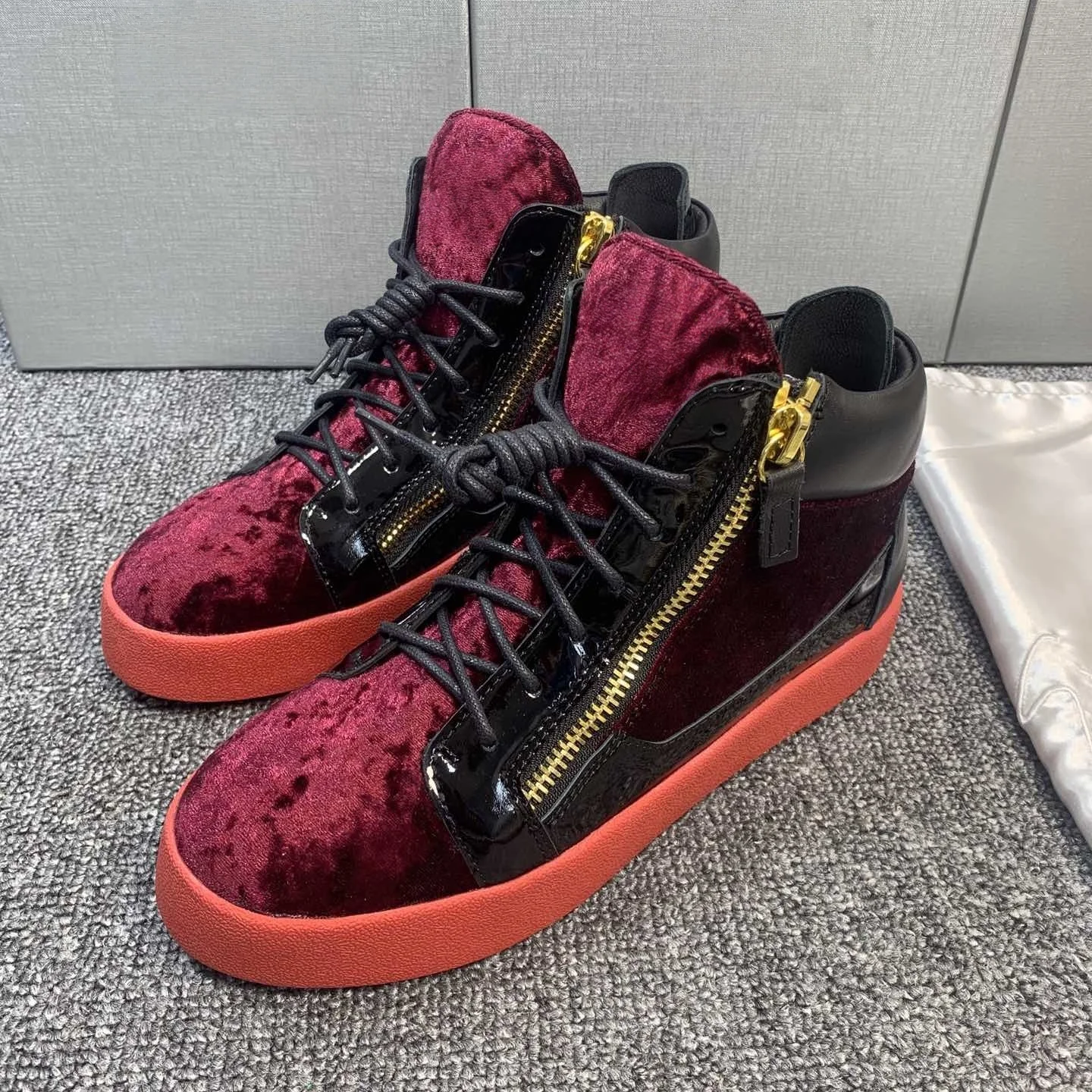 

Top Casual Sneakers for Men Brand Designer Women High-top Tennis shoes 35-48 Luxury Genuine Leather GZ Sports ABA893