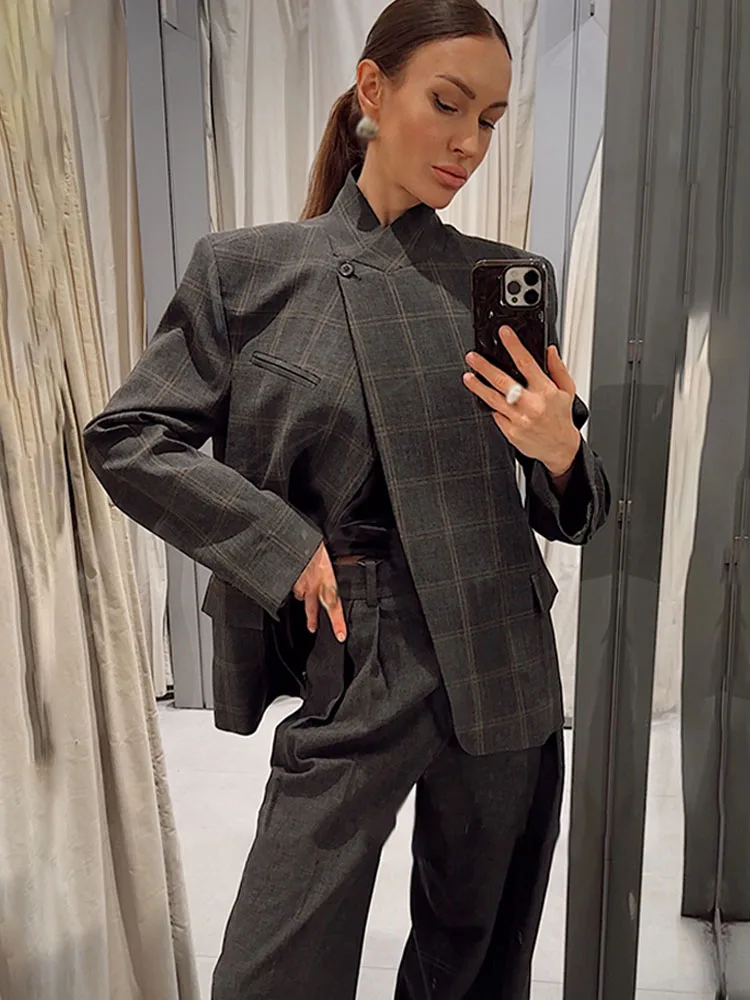 

Женские модные свободные пальто с длинными рукавами в стиле High Street, серые в клетку, с половинными карманами, на пуговицах, весенние, с воротником-стойкой, трендовые