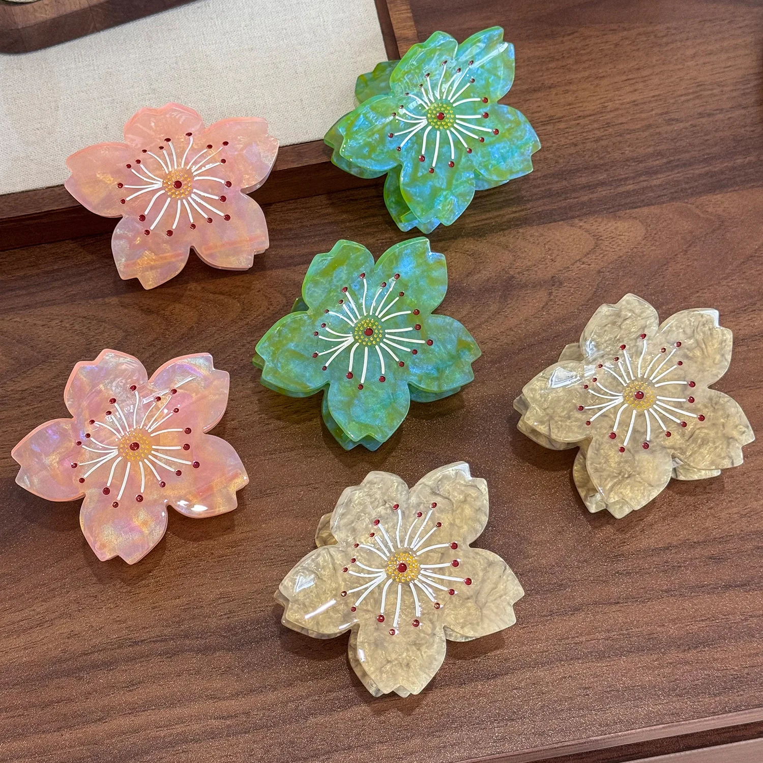 

Sweet Versatile Flower Hair Claw High-End Acetate 7CM Medium-Sized Shark Clip Half Tied High Ponytail Hair Accessorsies