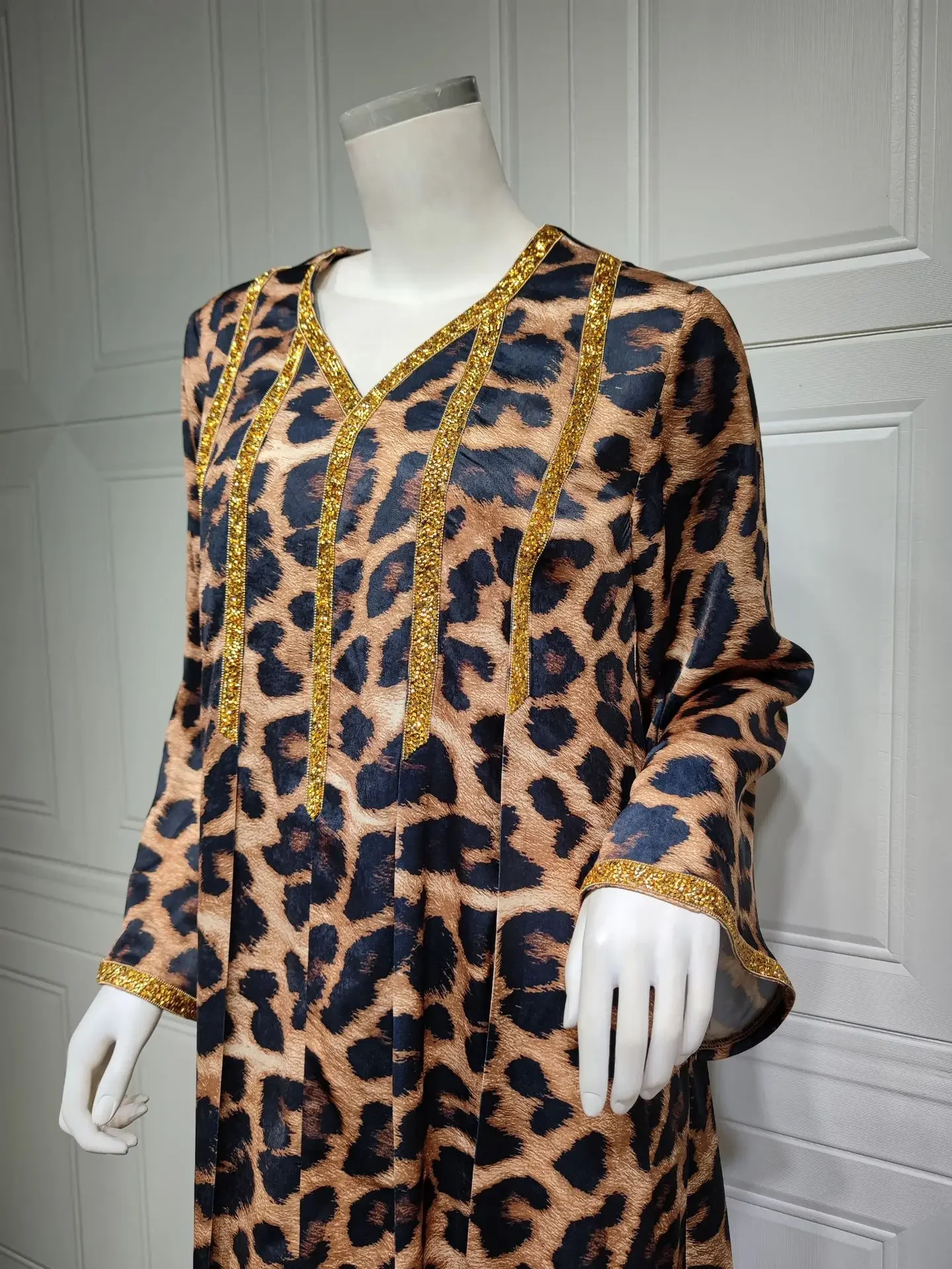 Leopard Print Long Kaftan Women Sequin Muslim Caftan Mujer Loose Abaya Islam Dubai Arab Saudi Robe African Vestidos Musulmanes