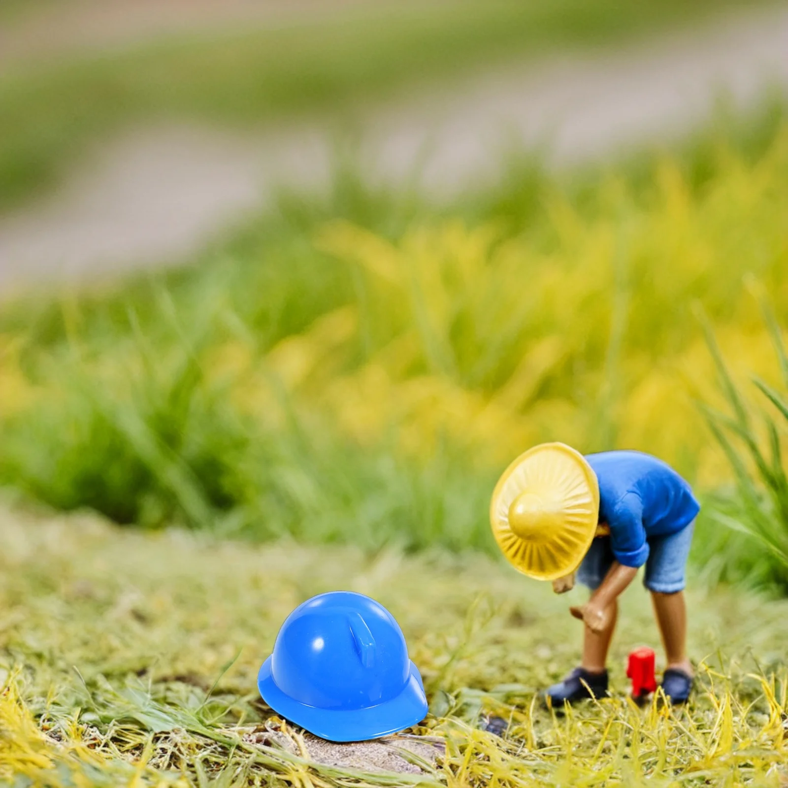 30pcs Miniature Construction Hats Mini Safety Hard Hat For Dress Up Worker Birthday Party Supplies Tiny Cake Topper Decor