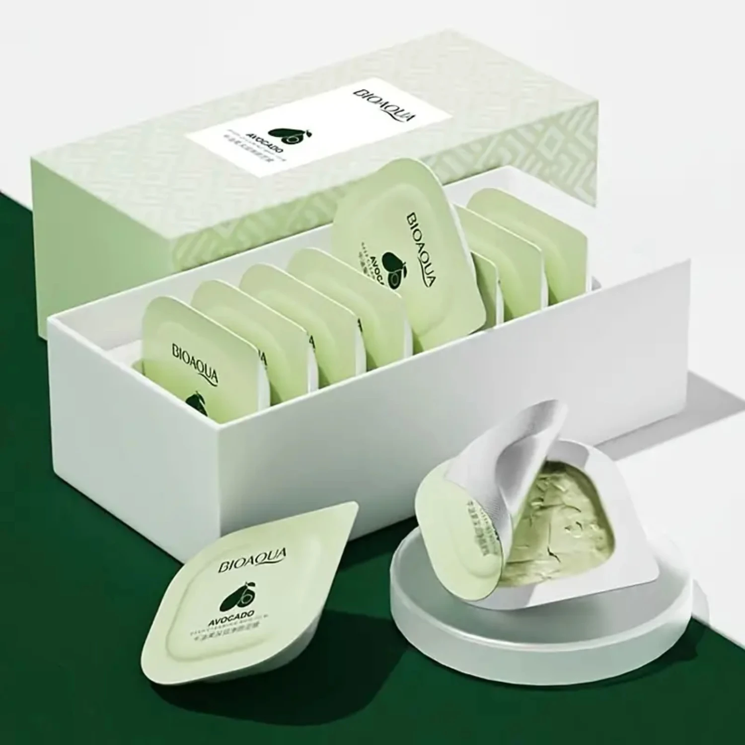 Deep Moisturizing Avocado Mud Mask for Gentle Cleansing & Smoothing, Moisturizing Mask to Improve Dryness