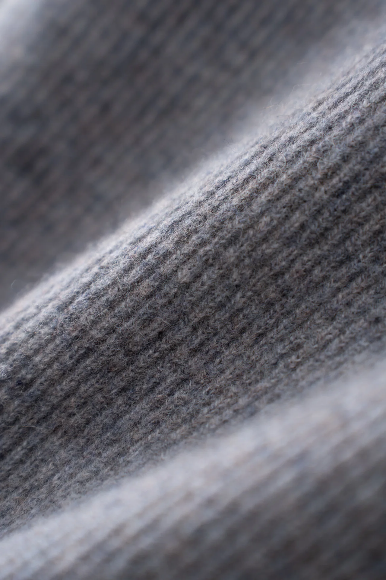 

2025 Autumn And Winter New Cashmere Wool Beaded Hooded Sweater Soft And Comfortable Versatile Knitted Tops For Women