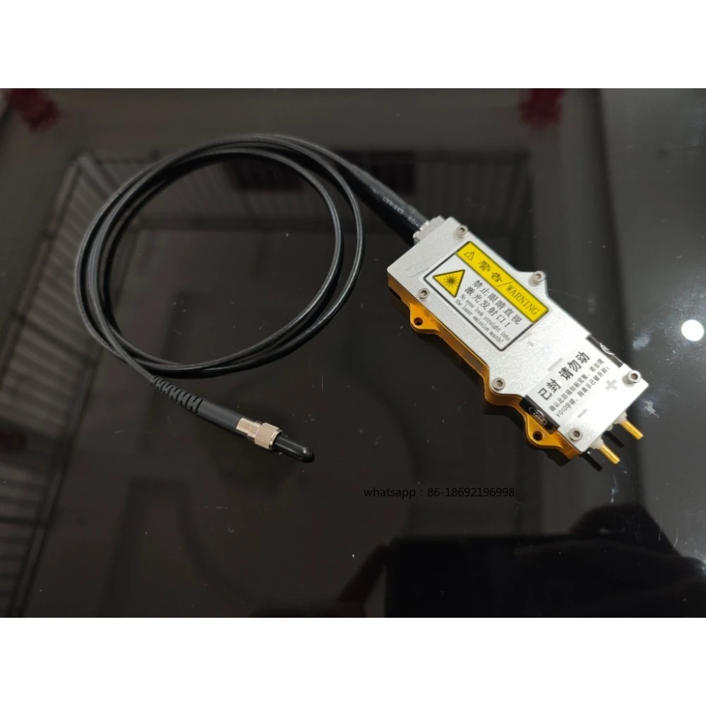 Chuangxin 130W Primera versión láser con conector SMA905 Tubo de protección de fibra y Kai de acero