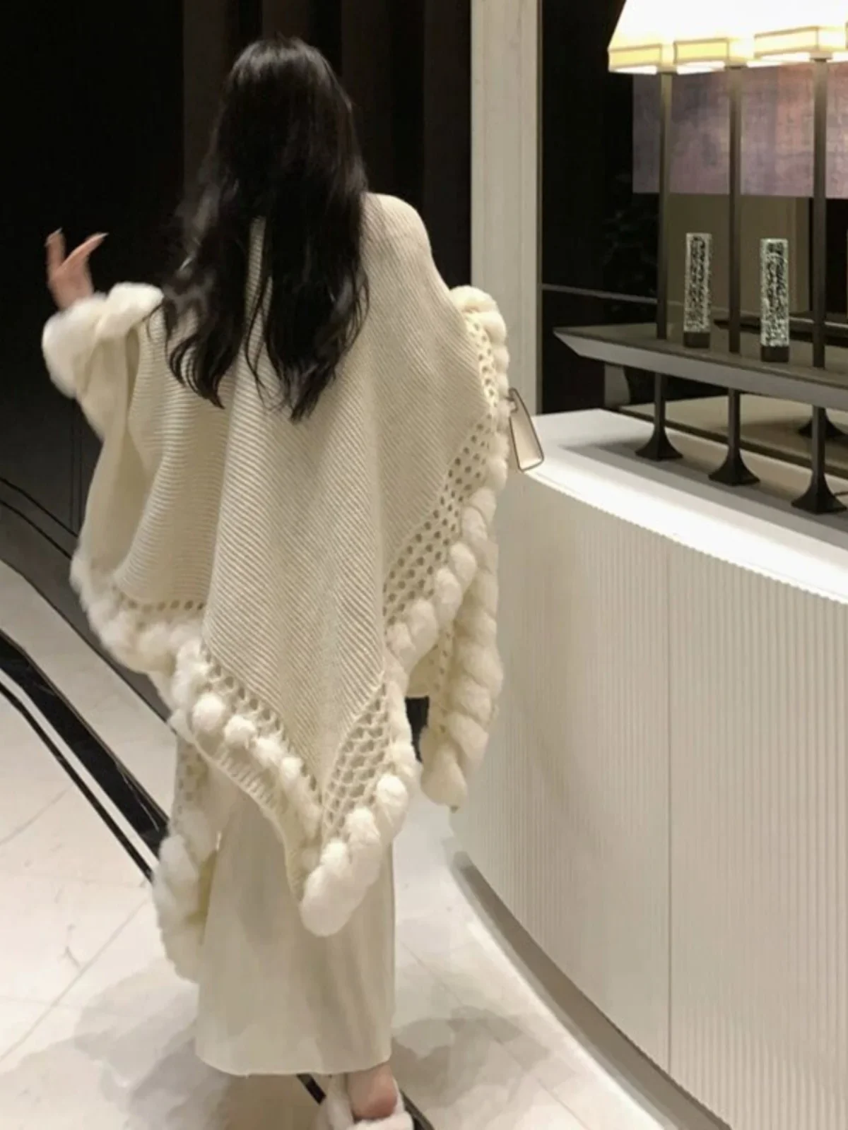 Large fur collar cape shawl solid color versatile dual-purpose scarf thickened thermal jacket cape women