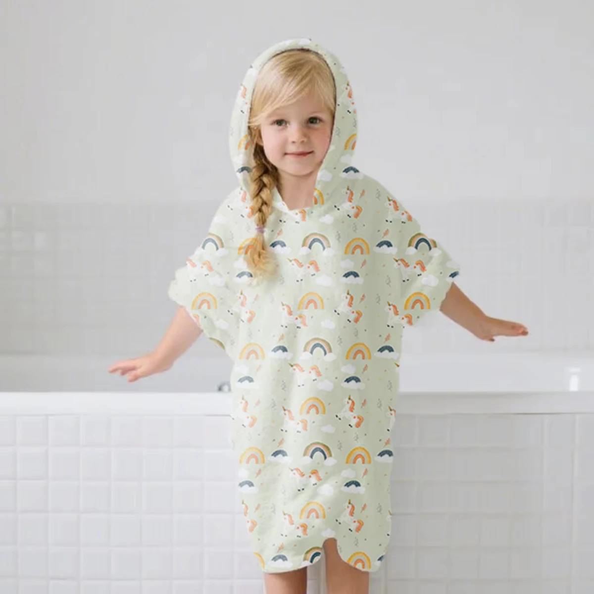Hooded Beach Towel Microfiber Quick Dry Absorbent Soft Swim Bathing Towel For Adults And Children
