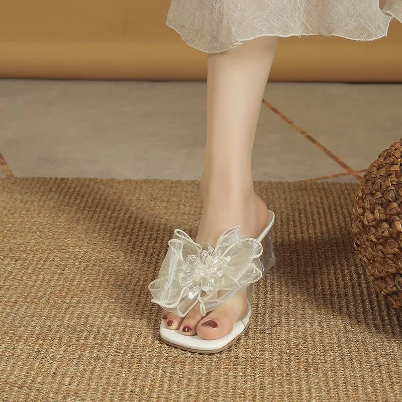 

Новые женские сандалии в китайском стиле премиум-класса: элегантные, с кристаллами и бабочками, на высоком каблуке и платформе, для улицы