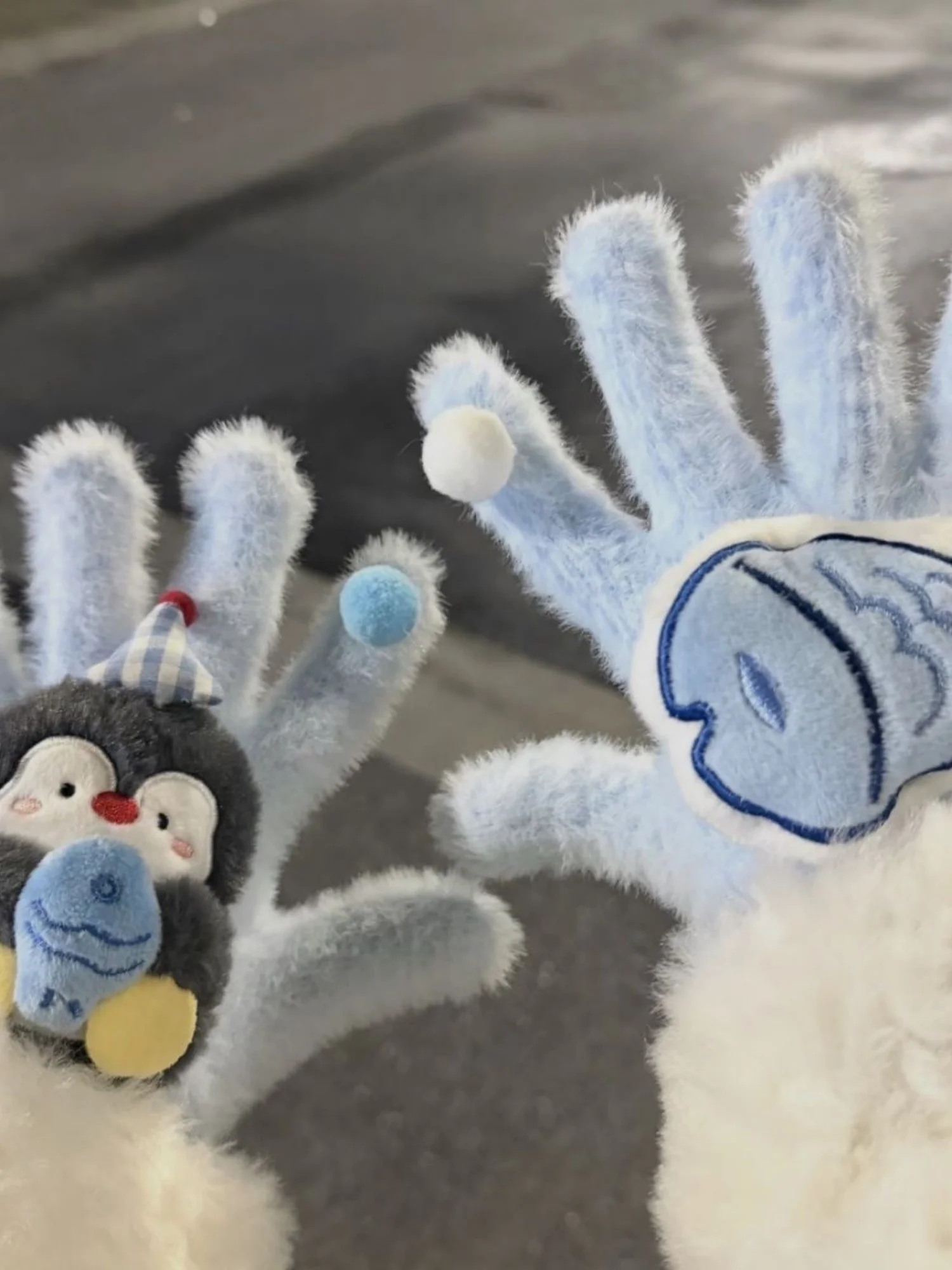 luvas-de-dedos-expostos-de-pelucia-de-pinguim-com-design-original-quentes-de-inverno-forro-de-la-espesso-antifreeze-para