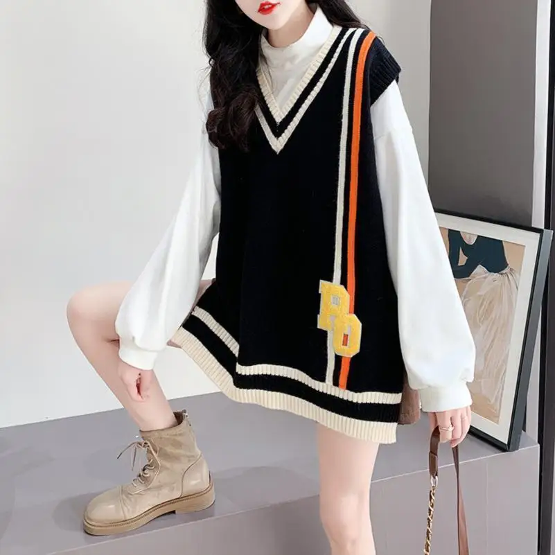 Lady Sweaters V-Neck Black Color Matching Waistcoat Long Pullover Knit Vests for Women on Offer Korean Style Clothing Casual Y2k