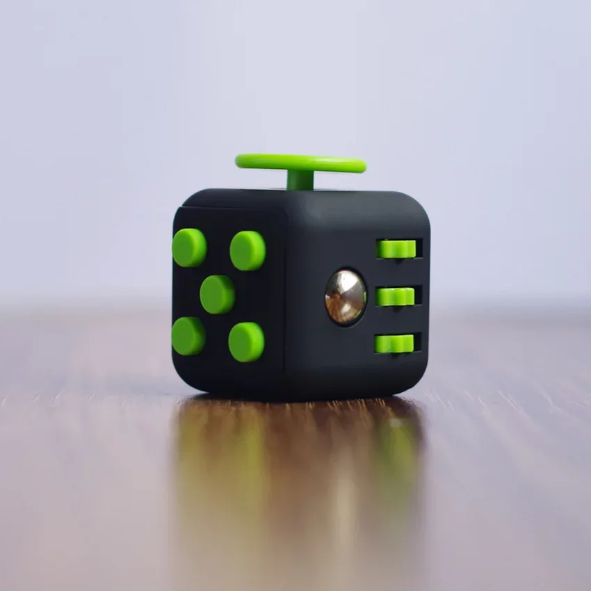 Fidget-Dekompressionsspielzeug Infinity-Stresswürfel Antistress-Spielzeuge Anti-Stress-Spiele für Kinder und Erwachsene gegen Angstzustände