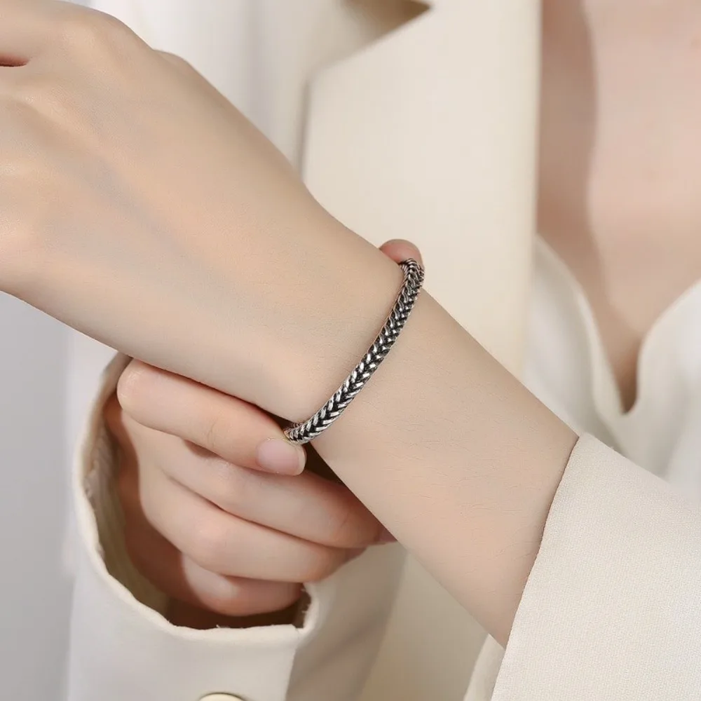 Fashion Stainless Steel Woven Bracelet Braided Design Vintage Chain Bracelet Rust Resistant Punk Dragon Bone Bracelet Daily Wear