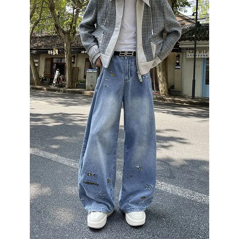 

HTTAOSUP American Retro Cartoon Embroidery Hip Hop Oversize Casual Jeans Men's Bent Knife Pants Cotton Polyester Blend