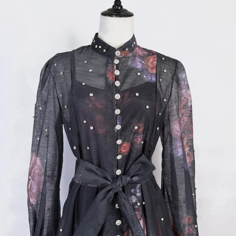 تصميم ريترو ثقيل مزين بالألماس وياقة واقفة وزر واحد وخصر طويل Sve Street Sle للسيدات Dr