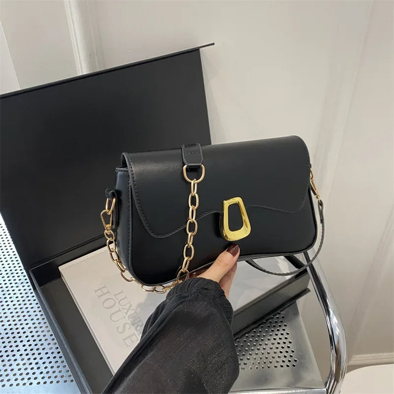 

Premium women's new trendy retro versatile shoulder messenger bag small square bag