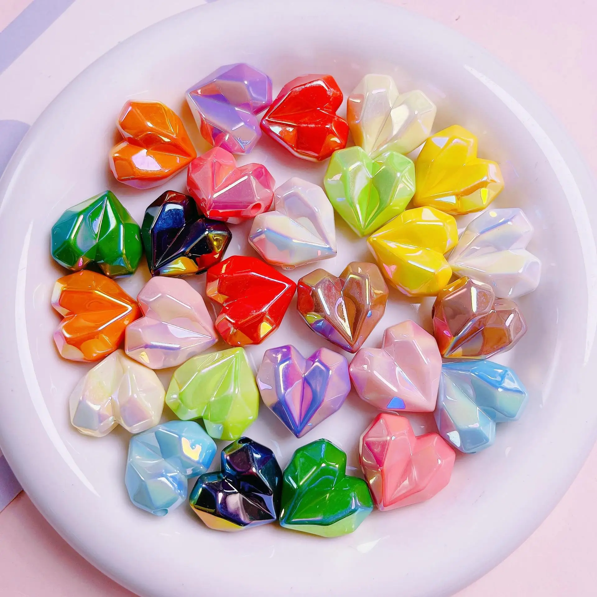 

DIY Jewelry Findings 21*20mm 100pcs AB Colors Faceted Love Heart Acrylic Necklace Beads DIY Earring Bracelet Beading Material