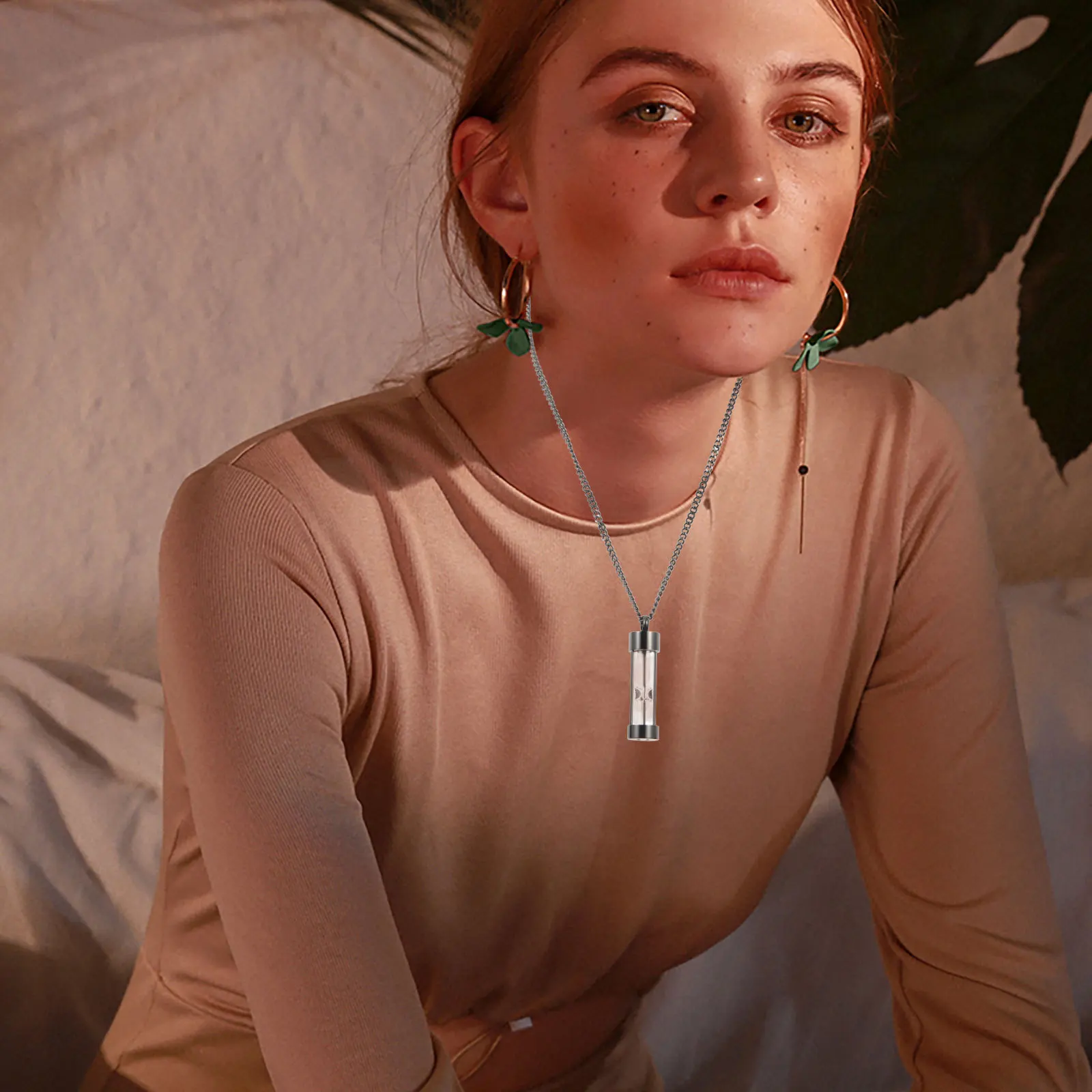 

Флакон «Песочные часы», ожерелье с урной для кремации, подвеска из титановой стали, ожерелье на память для пепла любимого ребенка, памятные украшения для женщин