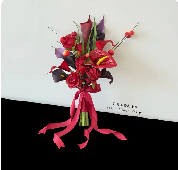 New red bouquet exquisite wedding simulation bouquet engagement red bouquet new Chinese wedding floral photography hot