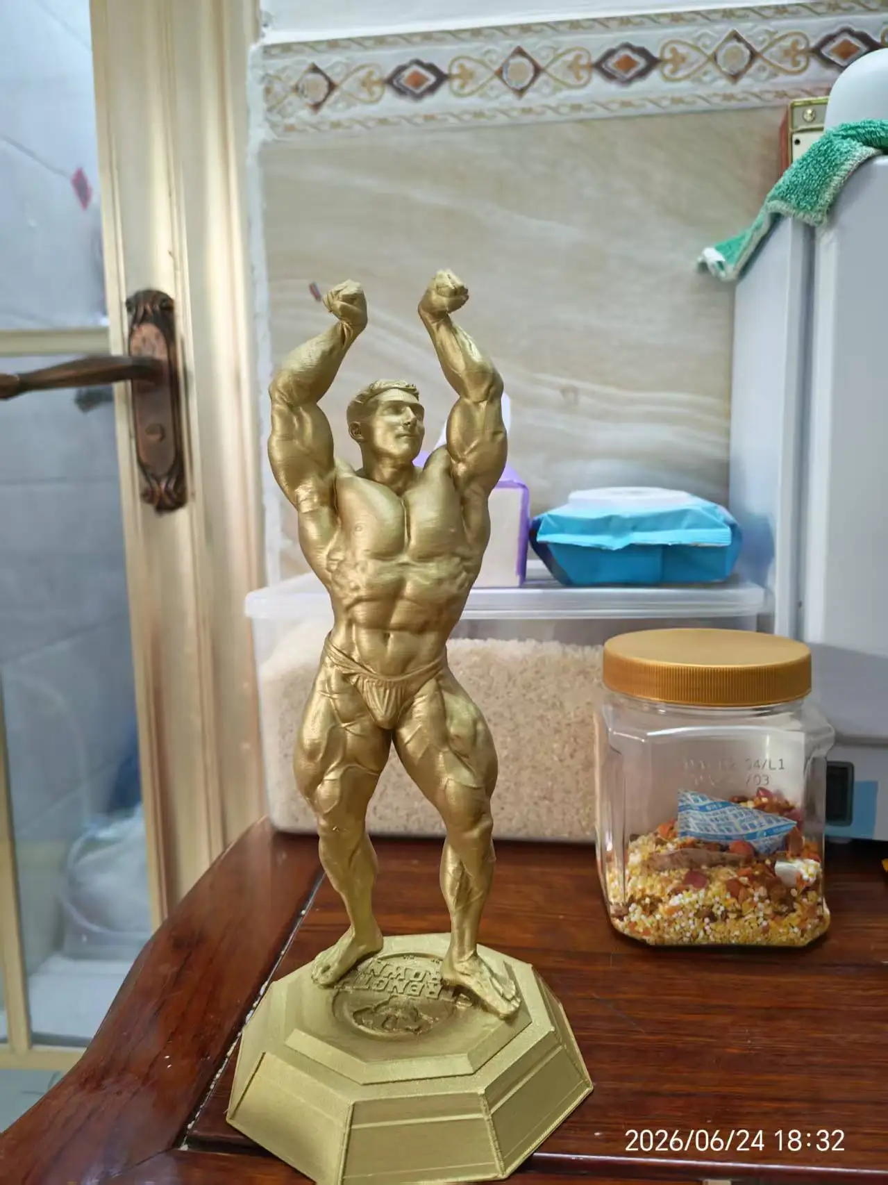 Hardcore Muscular Male Competition Figure - Bodybuilding Competition Sculpture - 3D Printed Gold, Silver and Bronze Ornaments