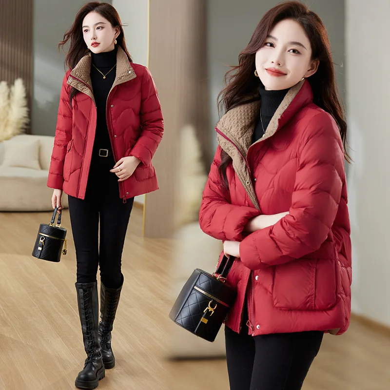 Lightweight Down Jacket For Women's Short 2023 New Winter Fashion Small White Duck Down High End Design Jacket Trend