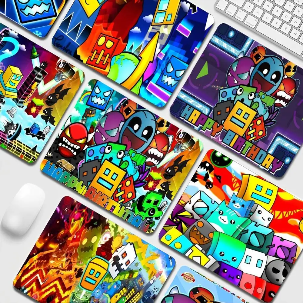 

Мультяшная геометрия Dash, видеоигра, офисный студенческий игровой утолщенный большой коврик, нескользящая подушка, коврик для мыши для ПК, компьютерный стол