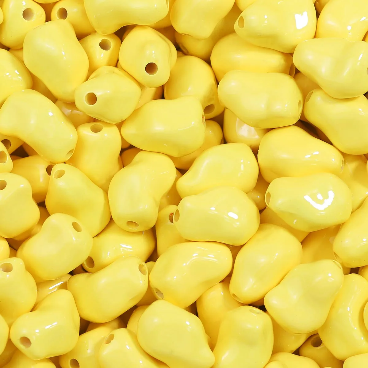 Chips acrílicos amarelos de 20x13mm – faça você mesmo feito à mão para fazer joias, cordas de contas soltas e acessórios