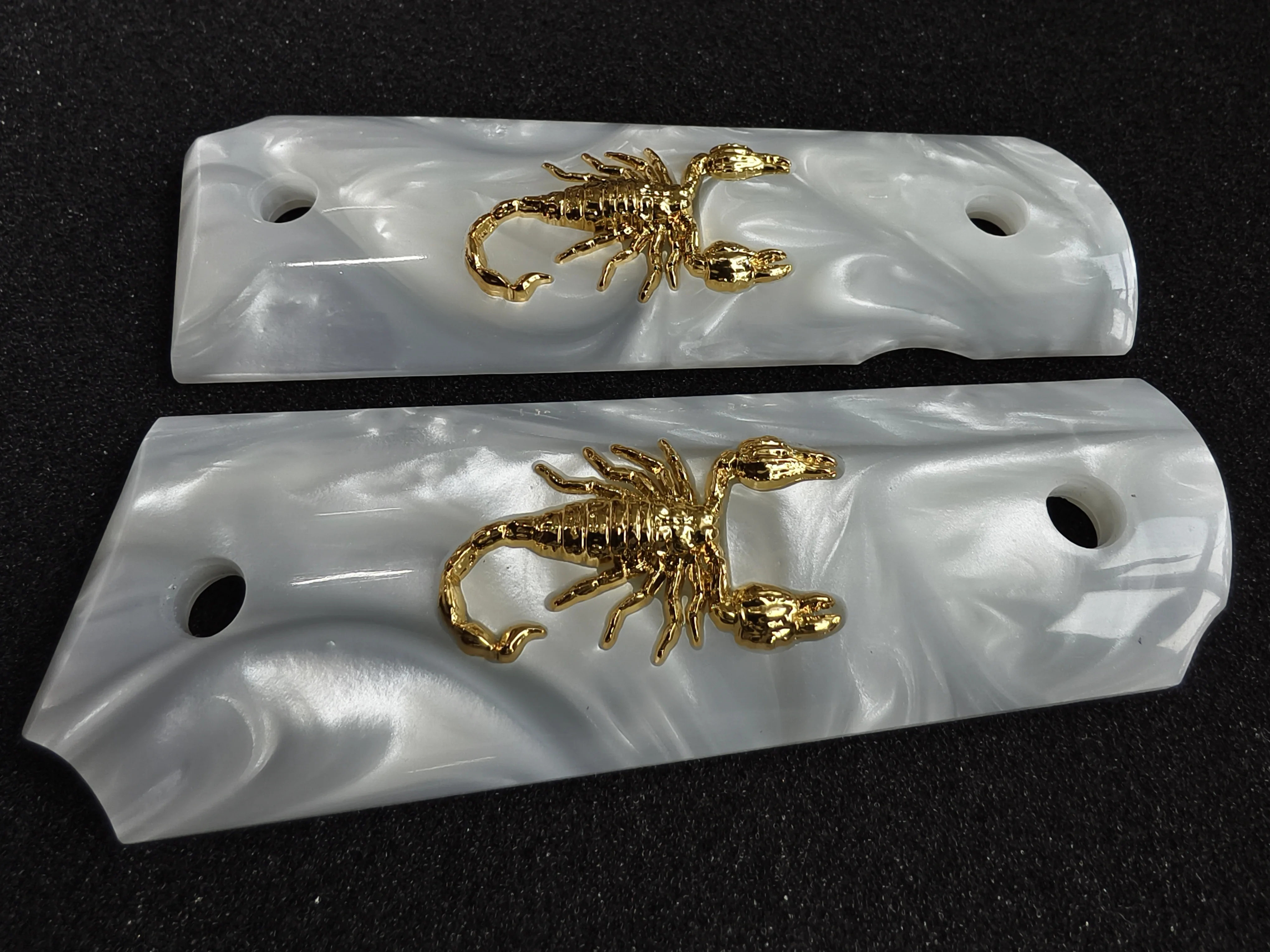 1911 Grips Full Size,White pearl with Gold Scorpion ,Fits Colt,Kimber,Springfield,Remington,Rock Island,Government Commander