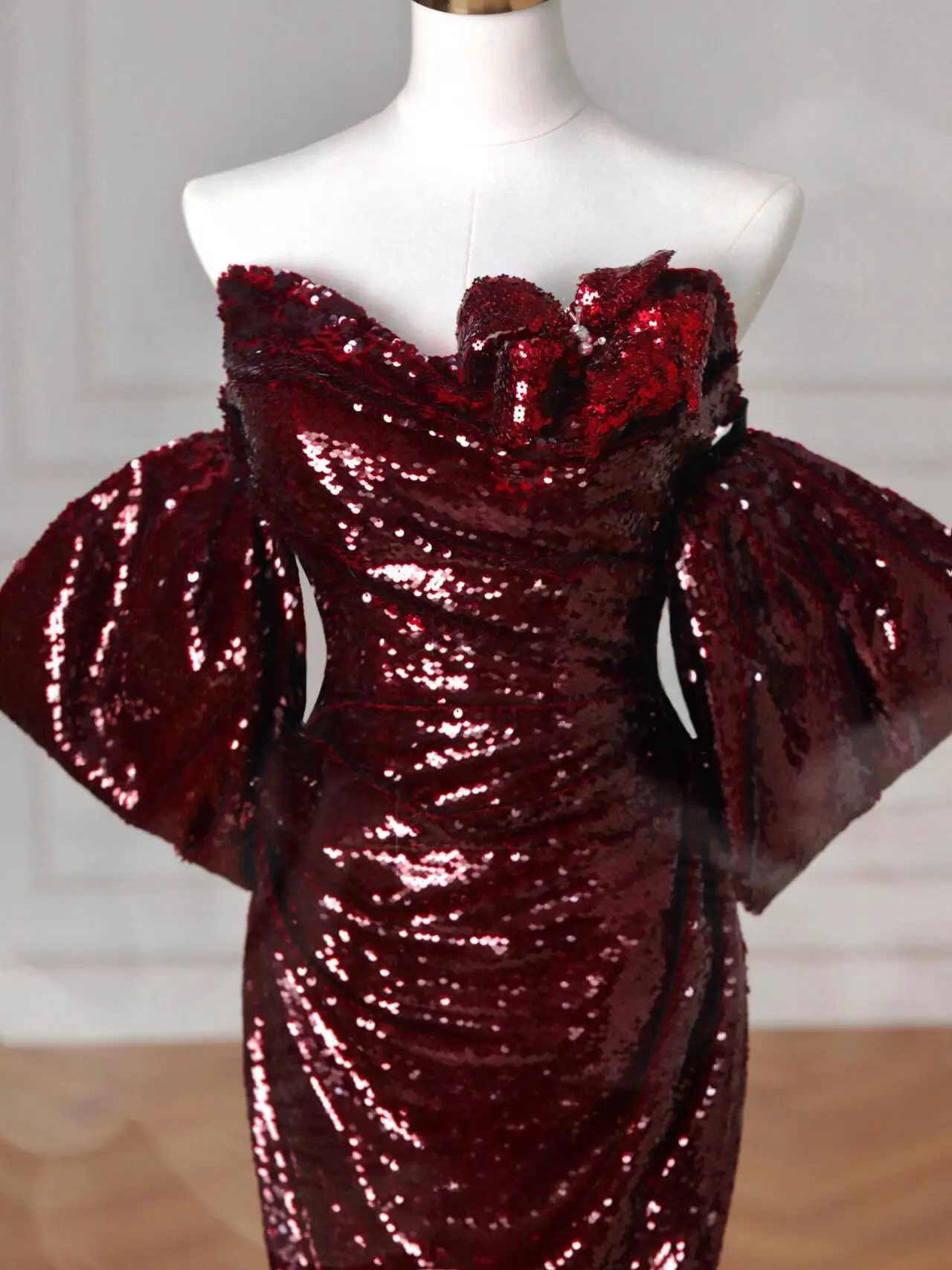 Trendy Burgundy Strapless Evening Dresses Sweetheart Neckline Sexy Backless Slim Fit Fishtail Special Occasion Banquet Dress