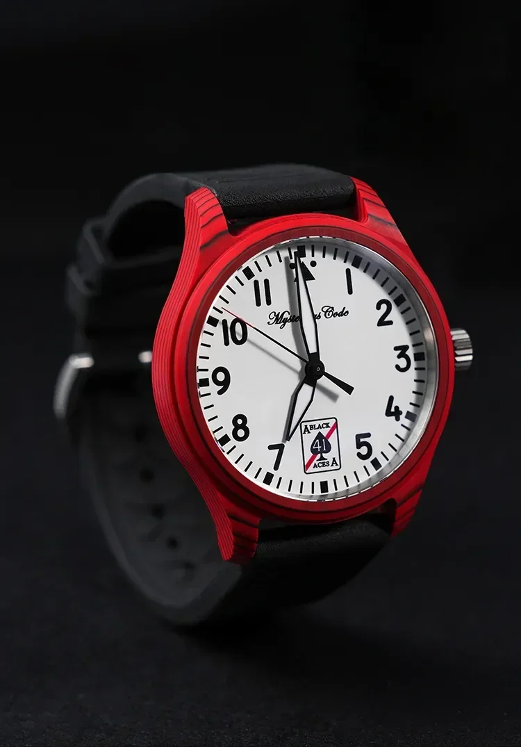 Часы наручные из углеродного волокна с сапфировым стеклом, 50 м