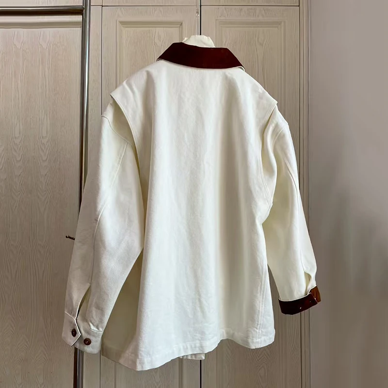 แจ็คเก็ตยีนส์วินเทจสำหรับผู้หญิง สไตล์ลำลอง โอเวอร์ไซส์ เรียบง่าย แจ็คเก็ตคุณภาพสูง ผ้าฝ้ายแท้ สำหรับฤดูใบไม้ร่วง สินค้ามาใหม่