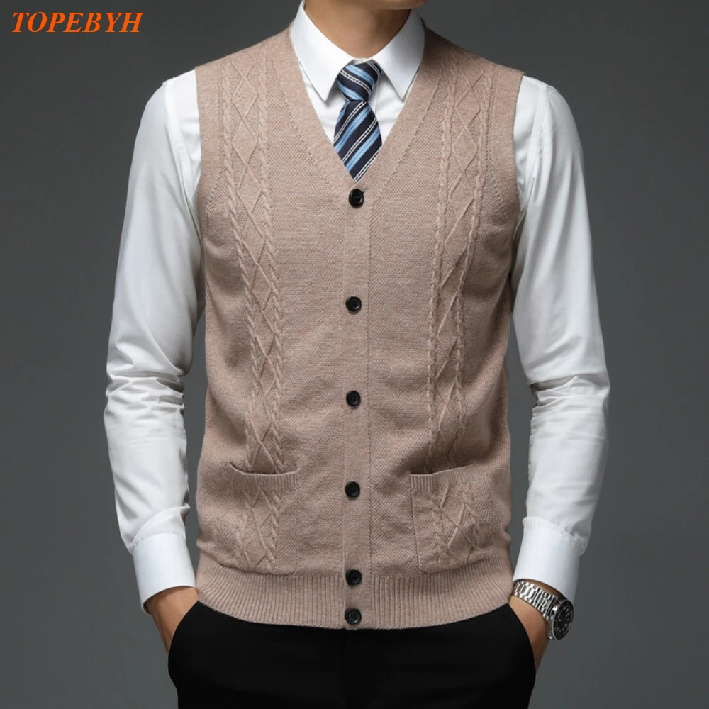 2025 Trend  Men's Business Casual Pullover Wear Warm Sleeveless  Velvet Knitted Sweater Vest Tops