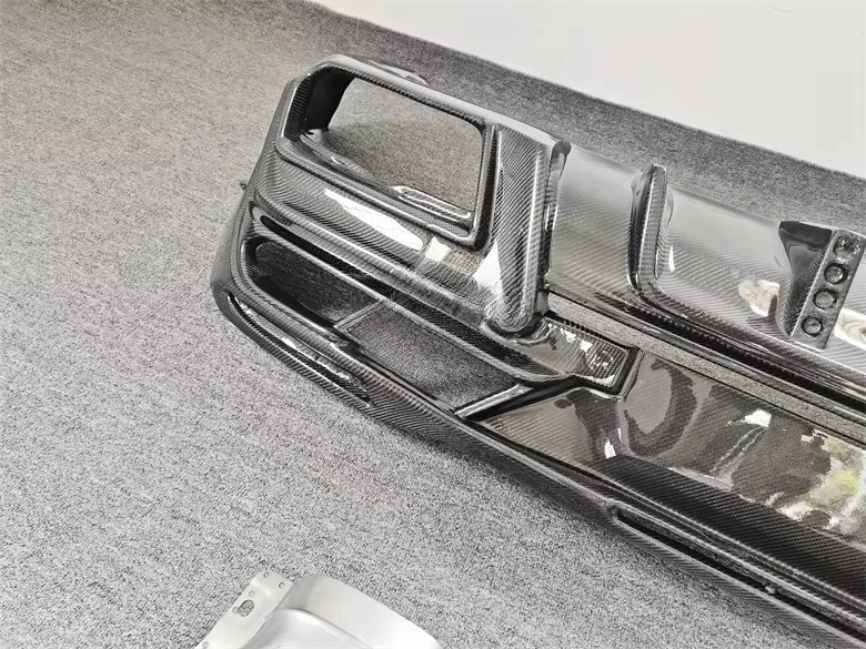 LD Style Carbon Fiber Rear Diffuser Exhaust Tipe For GLE Coupe BodyKit 4
